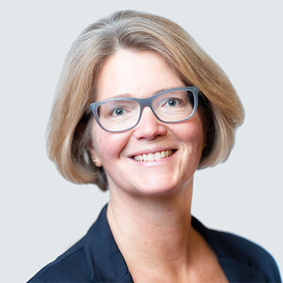Dr. Susanne Schaefer